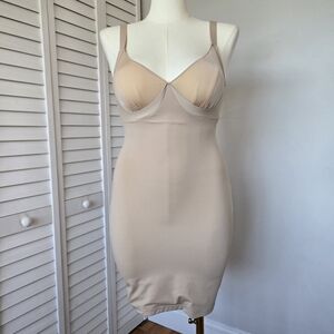 Assets‎ Red Hot Label By SPANX Nude Slipon Cami Shapewear Dress Women's 1X